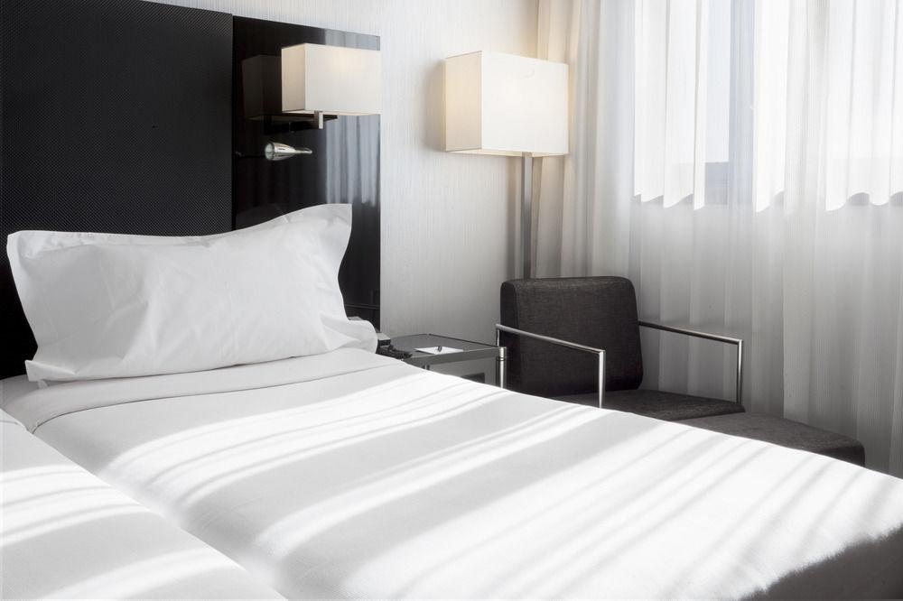 Ac Hotel Firenze By Marriott Екстериор снимка