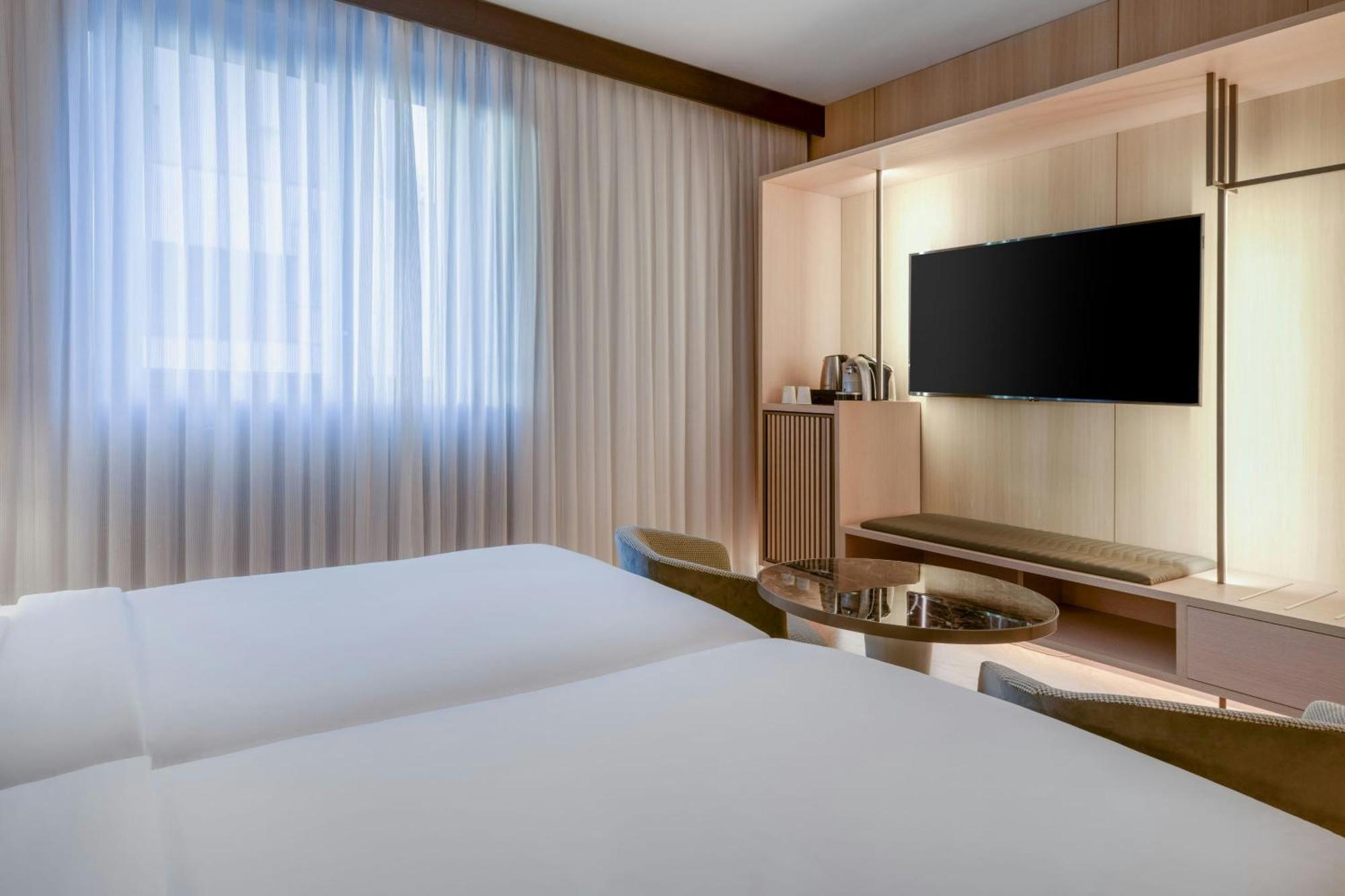Ac Hotel Firenze By Marriott Екстериор снимка